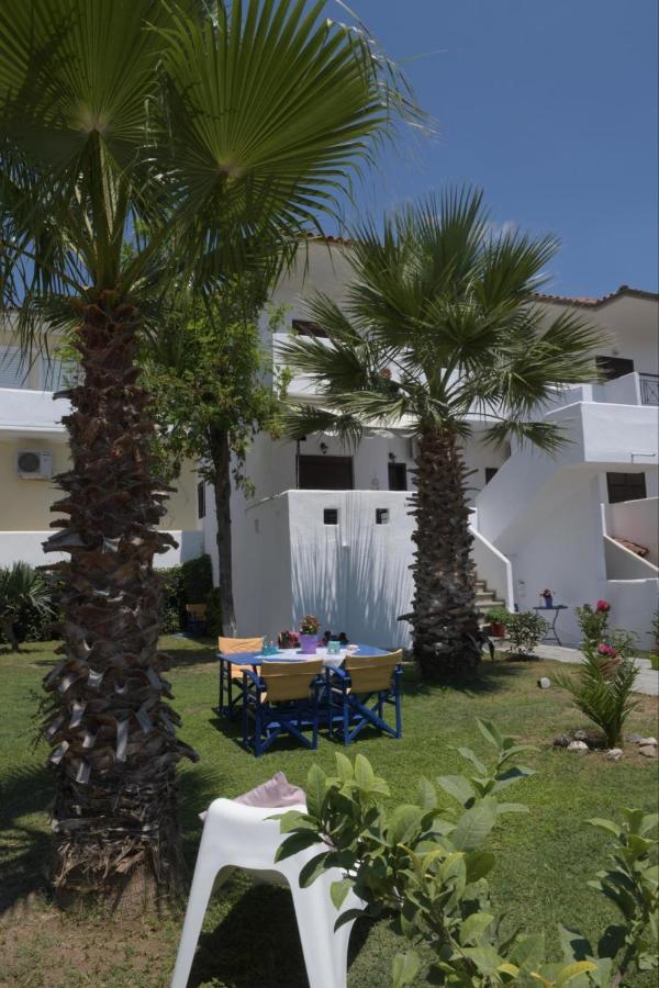 Villetta Magnolia Psakoudia Exterior photo